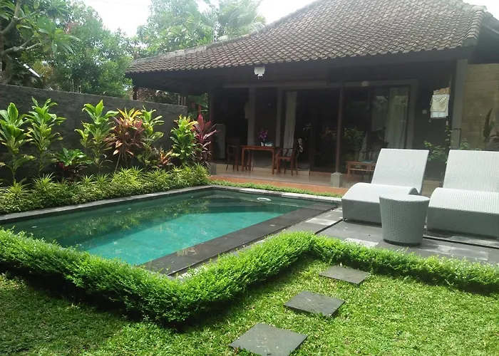 Dedik House Villa *